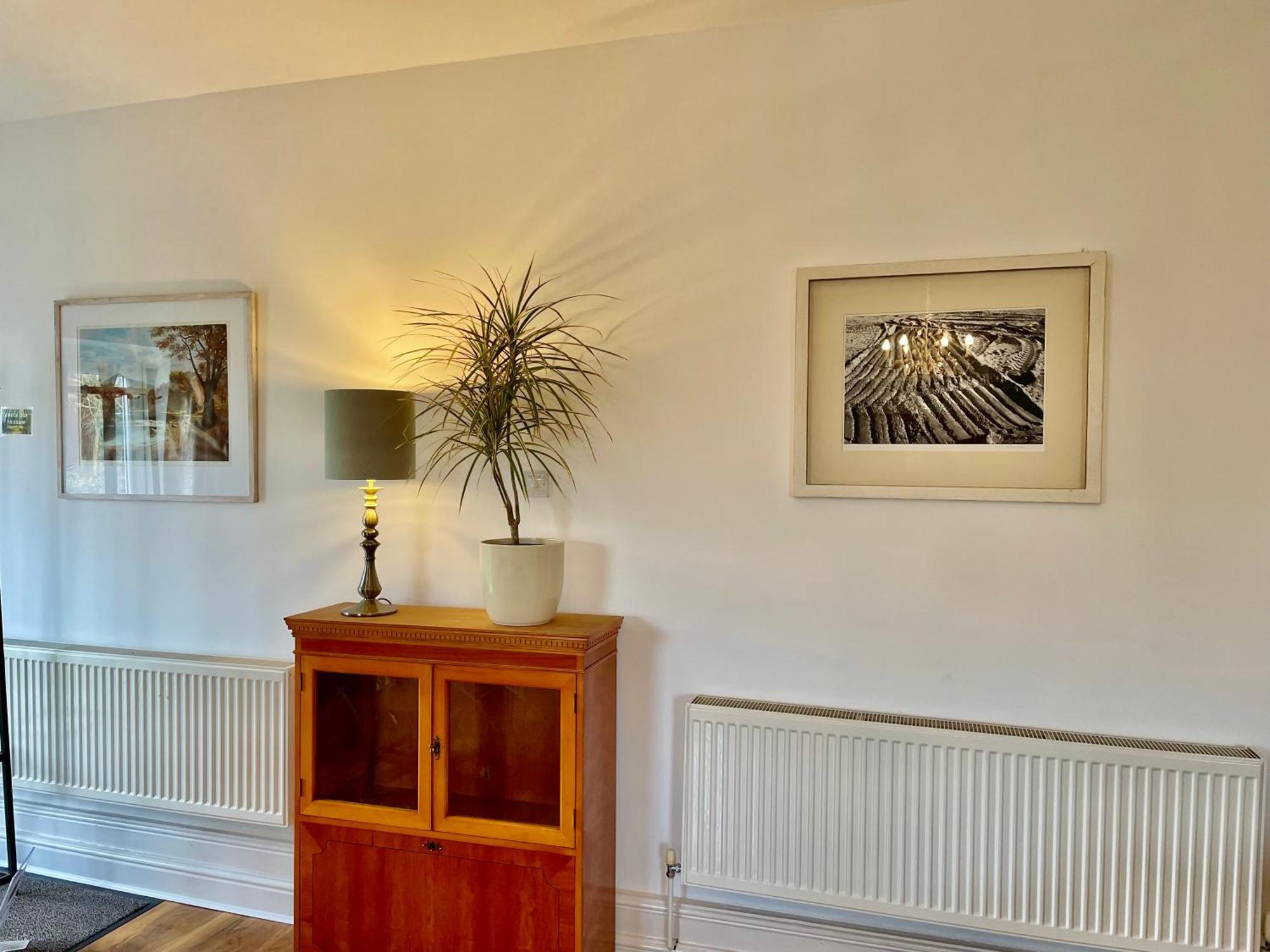 Spacious 3 Bedroom Garden Apartment In Snowdonia National Park Garndolbenmaen Eksteriør billede